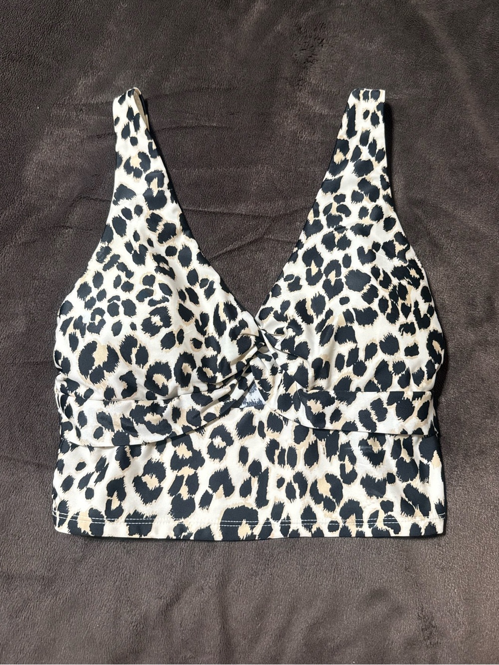 Leopard Print V-Neck Crop top